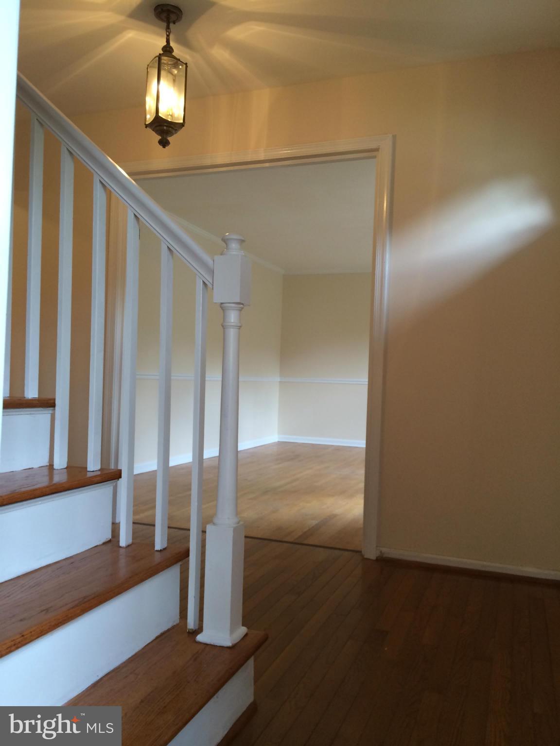 5218 Lighthorne Road Burke, VA 22015 - Photo 7 of 21 Interior (General)