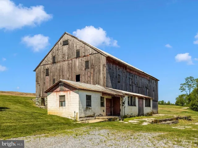 $2,350,000 | 3501 Sams Creek Road, New Windsor, MD 21776