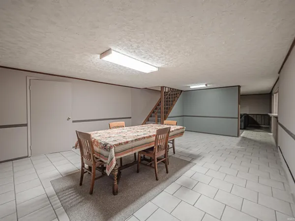 $290,000 | 6617 West Mill Road, Evansville, IN 47720