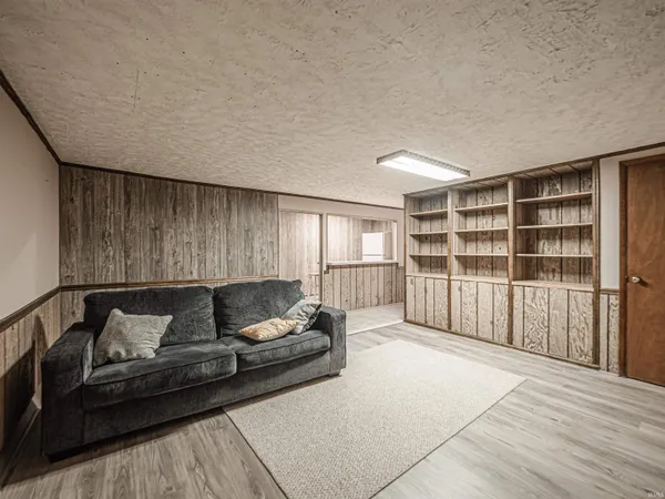 $290,000 | 6617 West Mill Road, Evansville, IN 47720