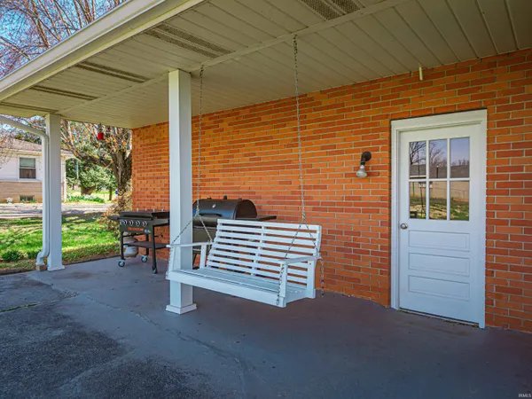 $290,000 | 6617 West Mill Road, Evansville, IN 47720