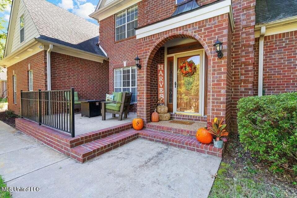 2535 Appleton Drive Southaven, MS 38672 - Photo 3 of 32 20251021173926743372000000-o