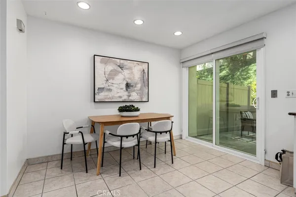 $629,900 | 245 North North Singingwood Street, Unit 14, Orange, CA 92869