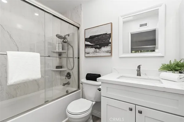 $629,900 | 245 North North Singingwood Street, Unit 14, Orange, CA 92869
