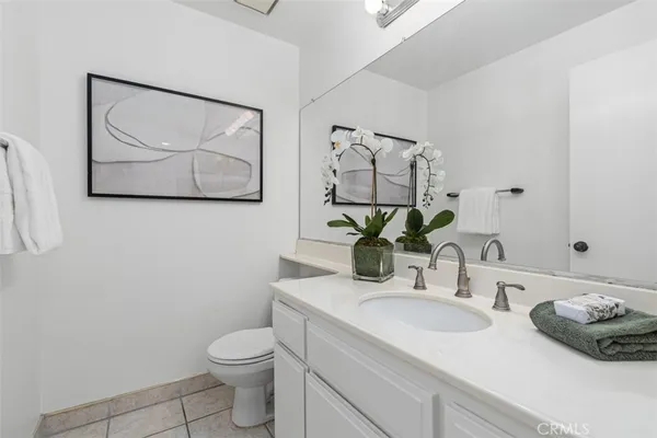 $629,900 | 245 North North Singingwood Street, Unit 14, Orange, CA 92869