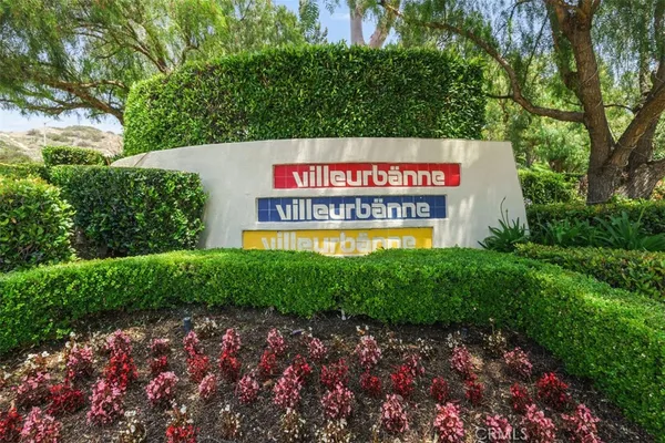 $629,900 | 245 North North Singingwood Street, Unit 14, Orange, CA 92869