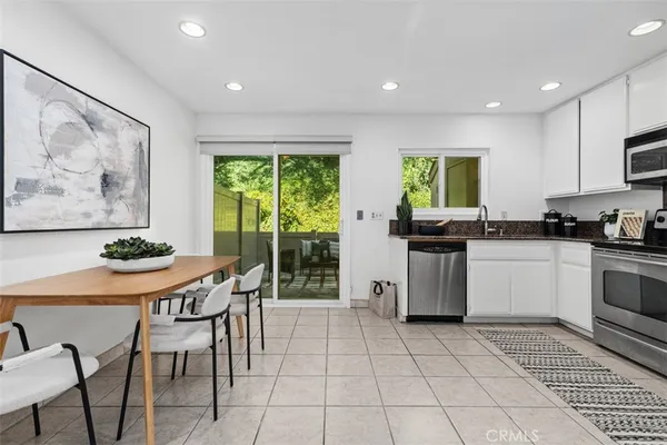 $629,900 | 245 North North Singingwood Street, Unit 14, Orange, CA 92869
