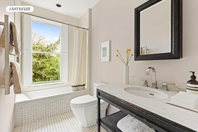 $5,600,000 | 226 6th Avenue | Park Slope