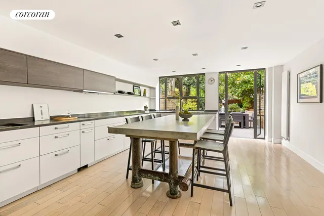 $5,600,000 | 226 6th Avenue | Park Slope