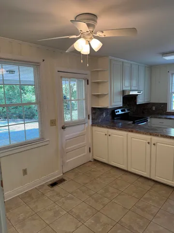 $299,900 | 1332 Dogwood Drive, Orangeburg, SC 29118