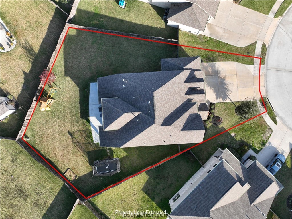 4316 Mocking Run Lane Dickinson, TX 77539 - Photo 3 of 24 an aerial view of a house