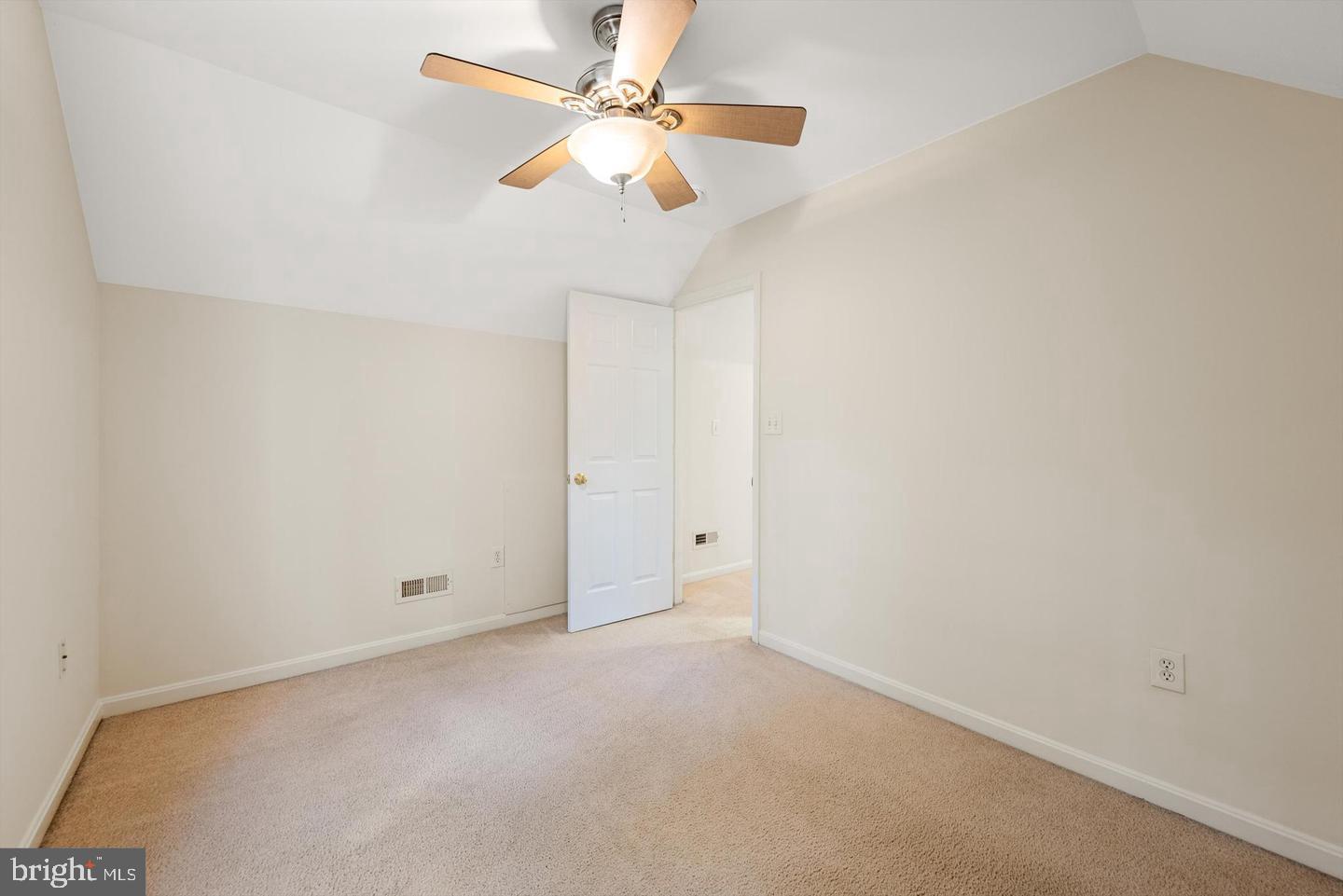 175 Easy Hollow Road Front Royal, VA 22630 - Photo 20 of 28