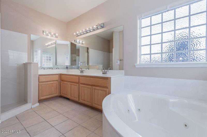 202 North Trailwood Road Payson, AZ 85541 - Photo 12 of 36 Master Bath (1)