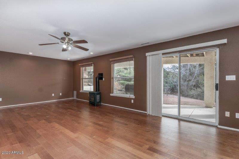202 North Trailwood Road Payson, AZ 85541 - Photo 14 of 36 Family Room (1)
