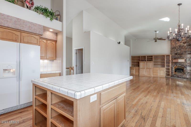 202 North Trailwood Road Payson, AZ 85541 - Photo 7 of 36 Kitchen (4)
