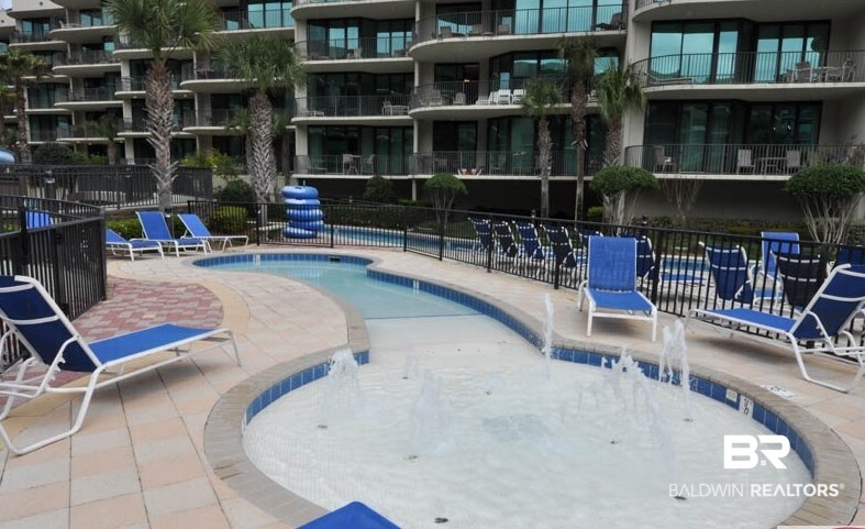 27580 Canal Road, Unit 1409 Orange Beach, AL 36561 - Photo 4 of 6 Kiddie pool