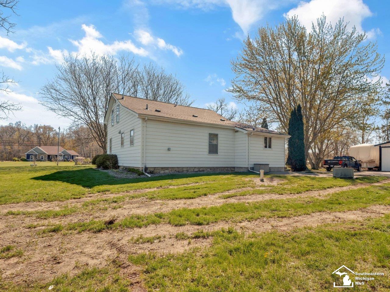 10757 Summerfield Road Temperance, MI 48182 - Photo 40 of 66