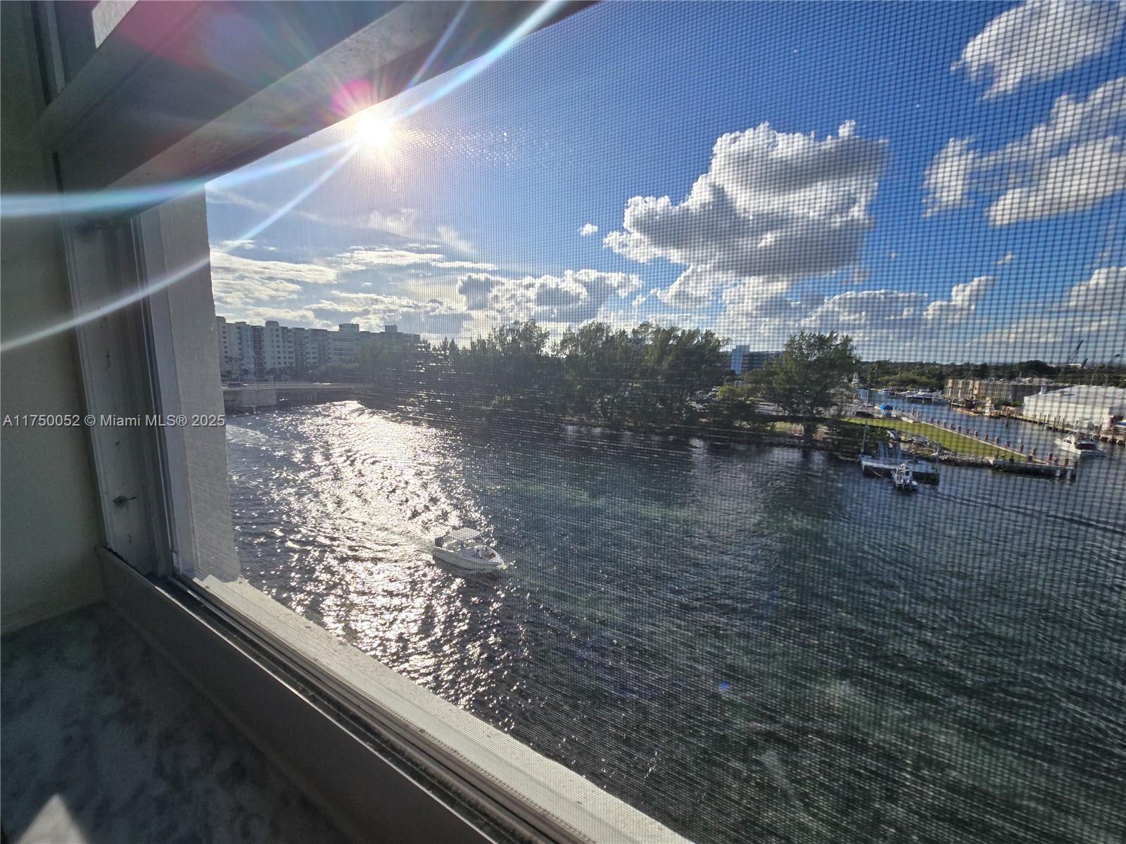 1505 North Riverside Drive, Unit 604 Pompano Beach, FL 33062 - Photo 9 of 50