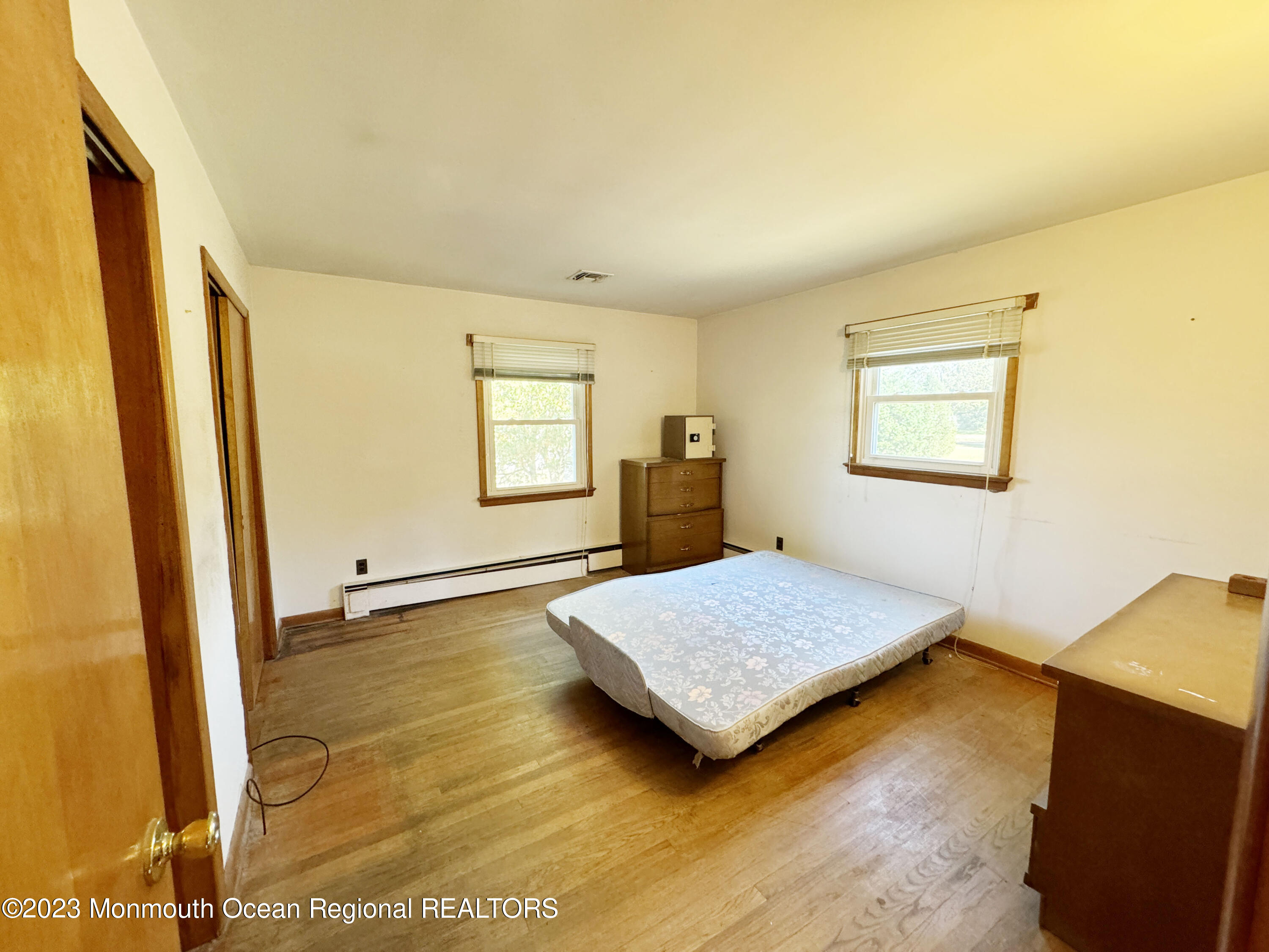 543 Bethany Road, Unit B Holmdel, NJ 07733 - Photo 8 of 23 masterbedroom