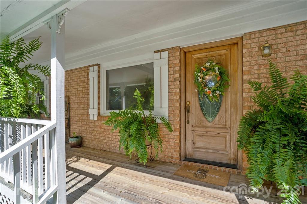 8001 Hambright Road Huntersville, NC 28078 - Photo 11 of 31 Gallery Image 11