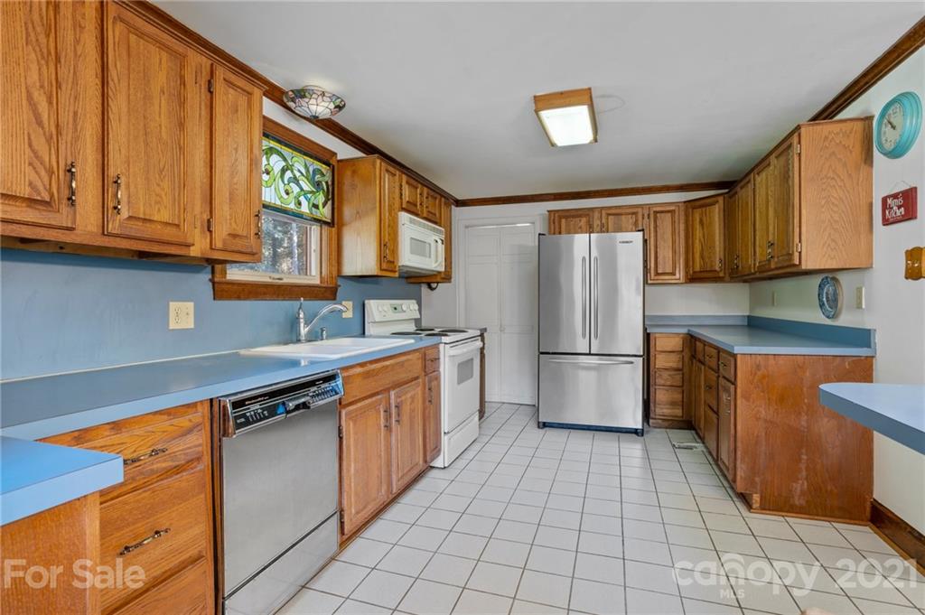 8001 Hambright Road Huntersville, NC 28078 - Photo 22 of 31 Gallery Image 22