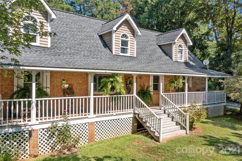 8001 Hambright Road Huntersville, NC 28078 - Photo 4 of 31 Gallery Image 4