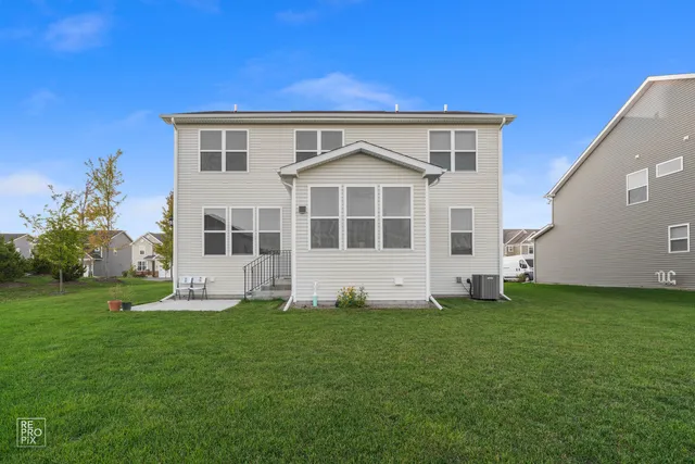 $4,350 | 2964 Lancelot Lane, Naperville, IL 60564