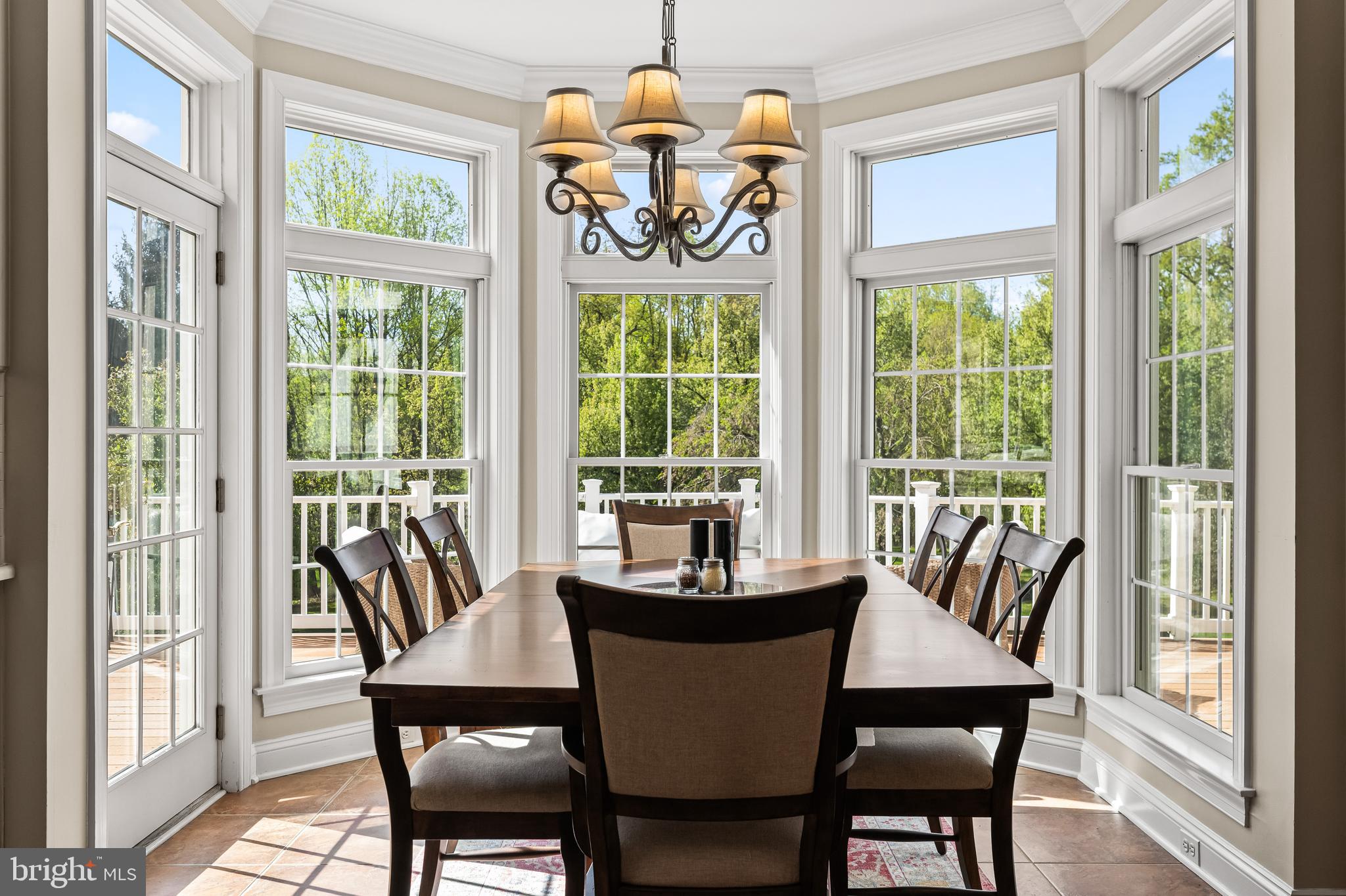 29 Springhill Farm Court Cockeysville, MD 21030 - Photo 25 of 84 a dining room with furniture a chandelier and a rug