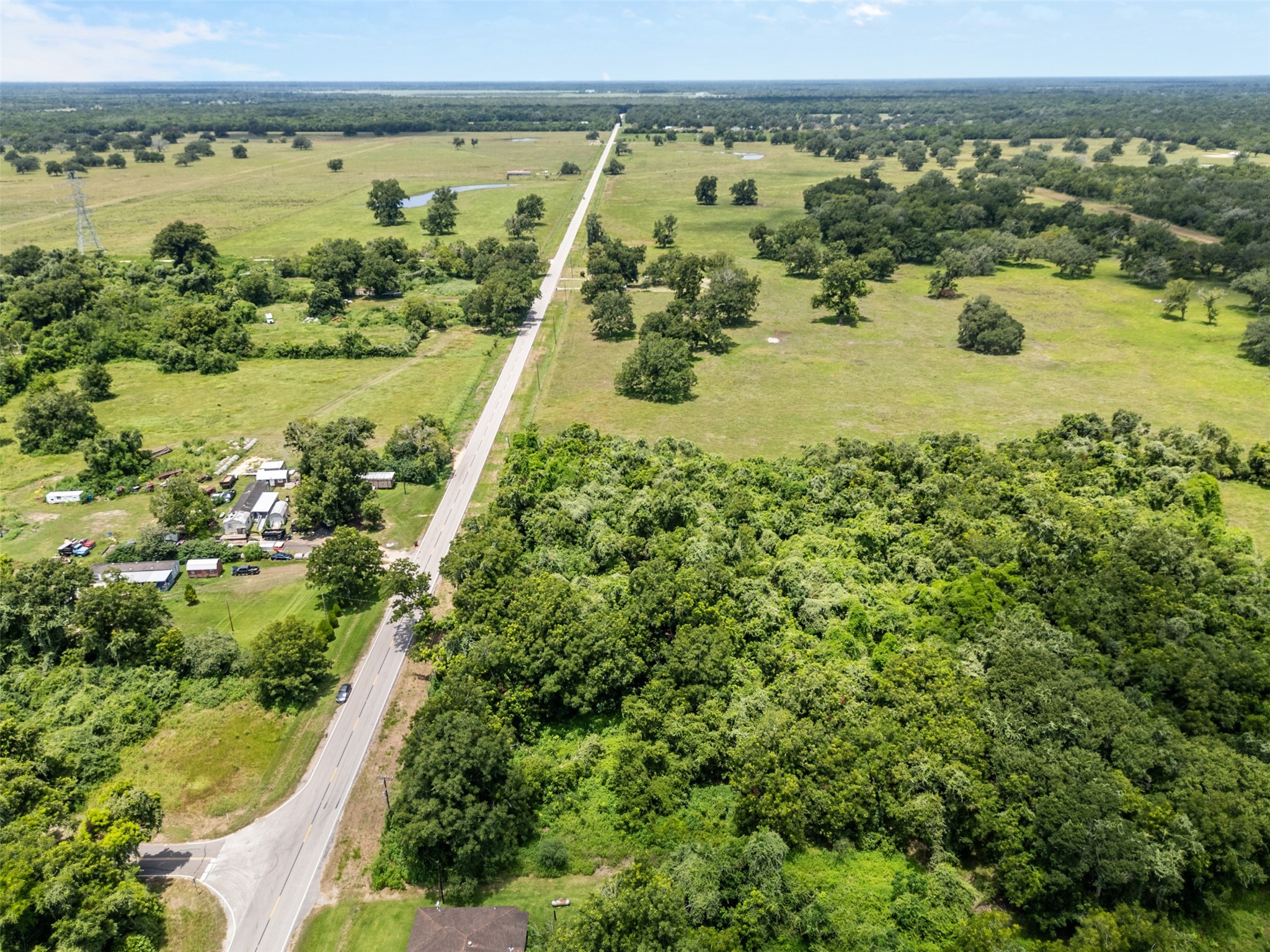 302 Farm To Market 524 Road Sweeny, TX 77480 - Photo 4 of 6 a view of a city