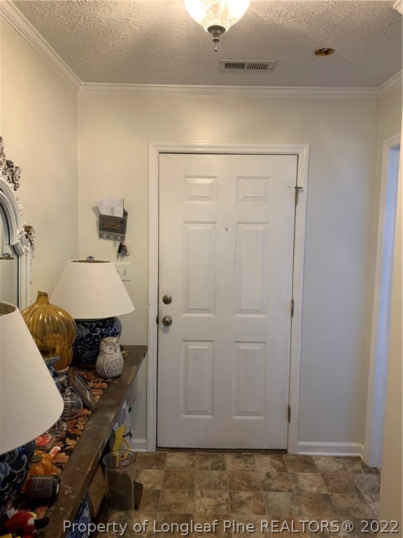 129 East 12 Oaks Road Raeford, NC 28376 - Photo 4 of 13 Gallery Image 4