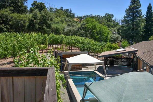 $1,695,000 | 455 Glass Mountain Road, St. Helena, CA 94574