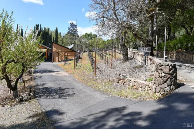 $1,695,000 | 455 Glass Mountain Road, St. Helena, CA 94574