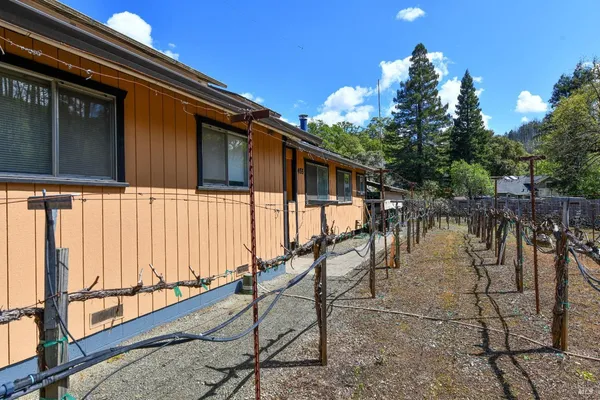 $1,695,000 | 455 Glass Mountain Road, St. Helena, CA 94574
