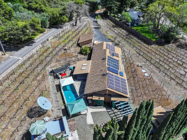 $1,695,000 | 455 Glass Mountain Road, St. Helena, CA 94574