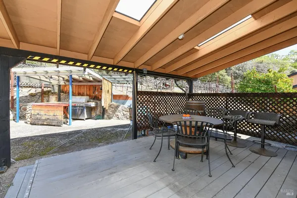 $1,695,000 | 455 Glass Mountain Road, St. Helena, CA 94574