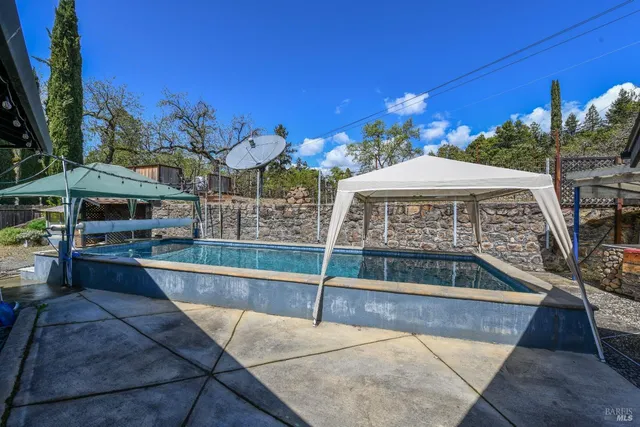 $1,695,000 | 455 Glass Mountain Road, St. Helena, CA 94574