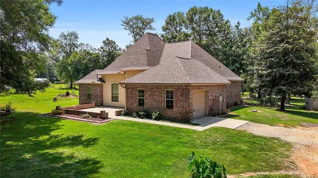 $425,000 | 26402 Highway 40, Folsom, LA 70437