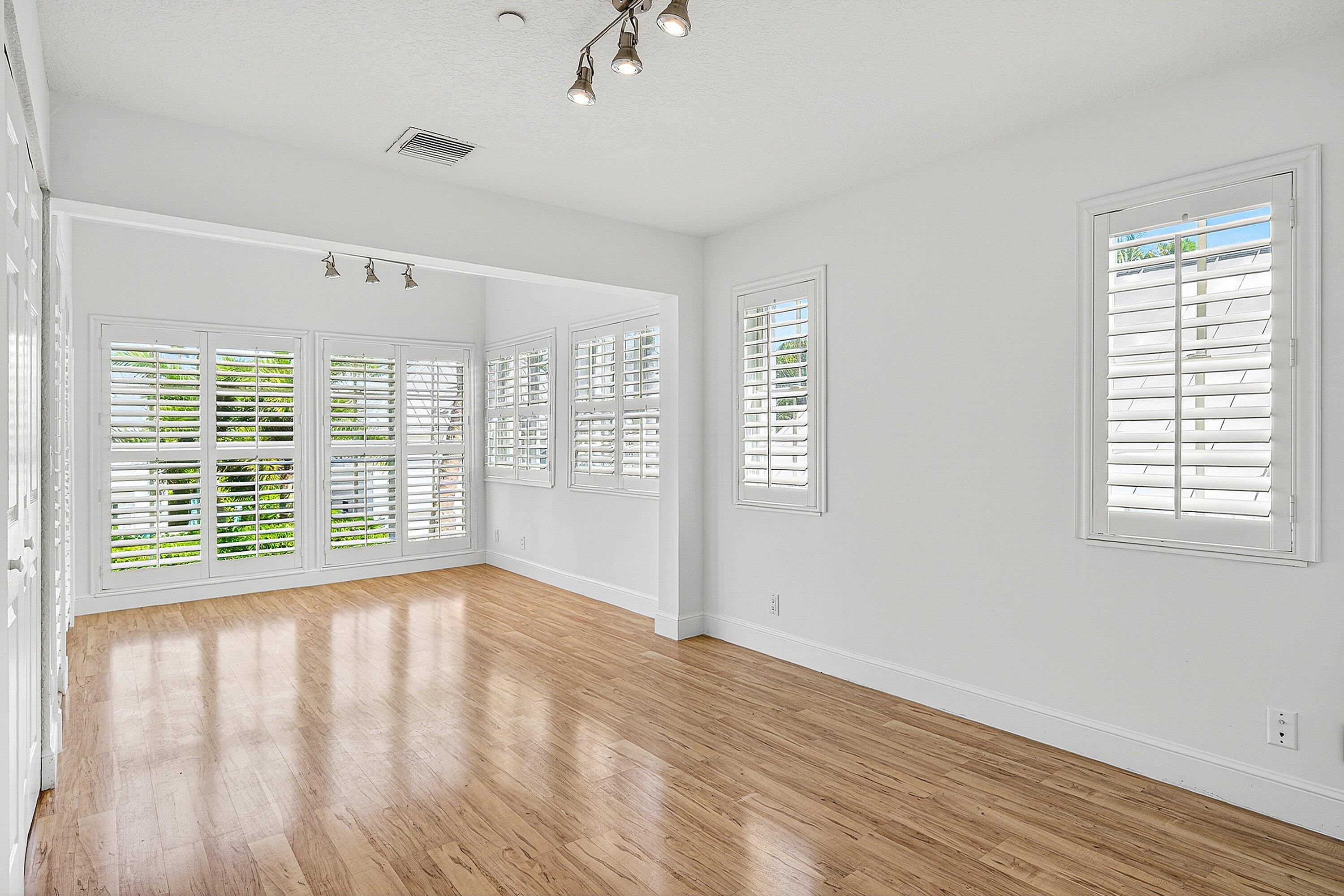 130 Jupiter Key Road Jupiter, FL 33477 - Photo 21 of 61 023-130JupiterKeyRoad-Jupiter-FL-33477-S