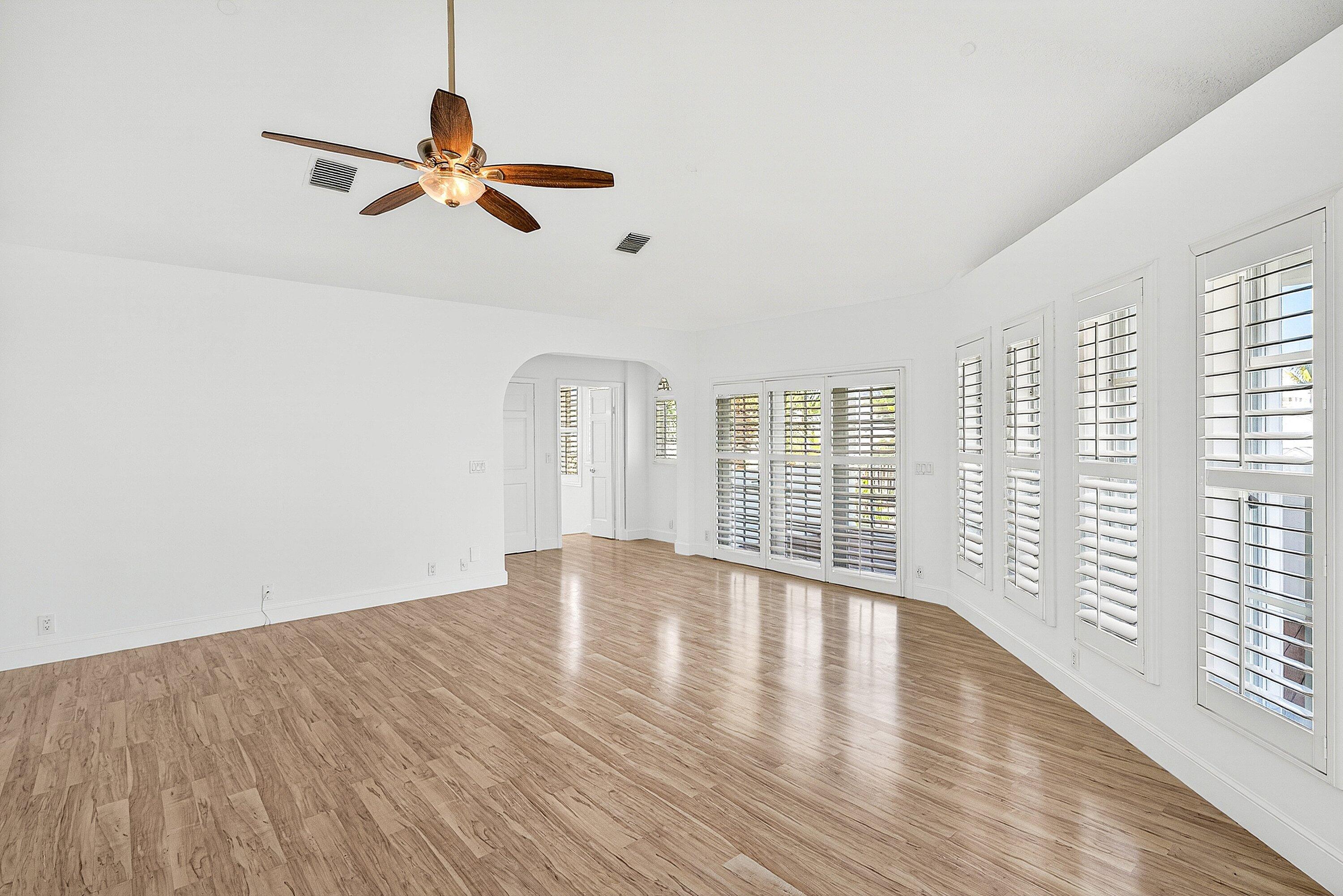 130 Jupiter Key Road Jupiter, FL 33477 - Photo 31 of 61 031-130JupiterKeyRoad-Jupiter-FL-33477-S