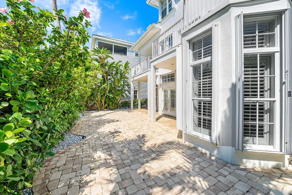 $3,895,000 | 130 Jupiter Key Road, Jupiter, FL 33477