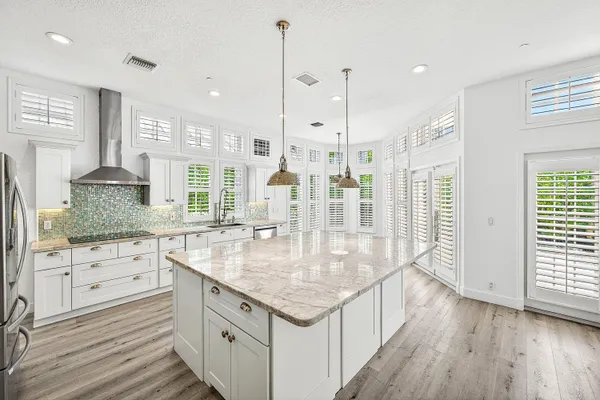 $3,895,000 | 130 Jupiter Key Road, Jupiter, FL 33477