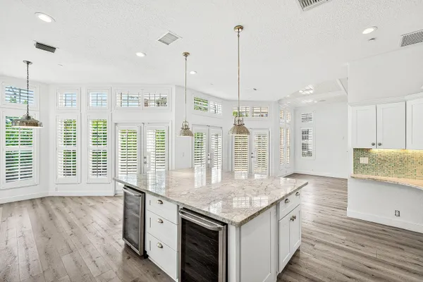 $3,895,000 | 130 Jupiter Key Road, Jupiter, FL 33477