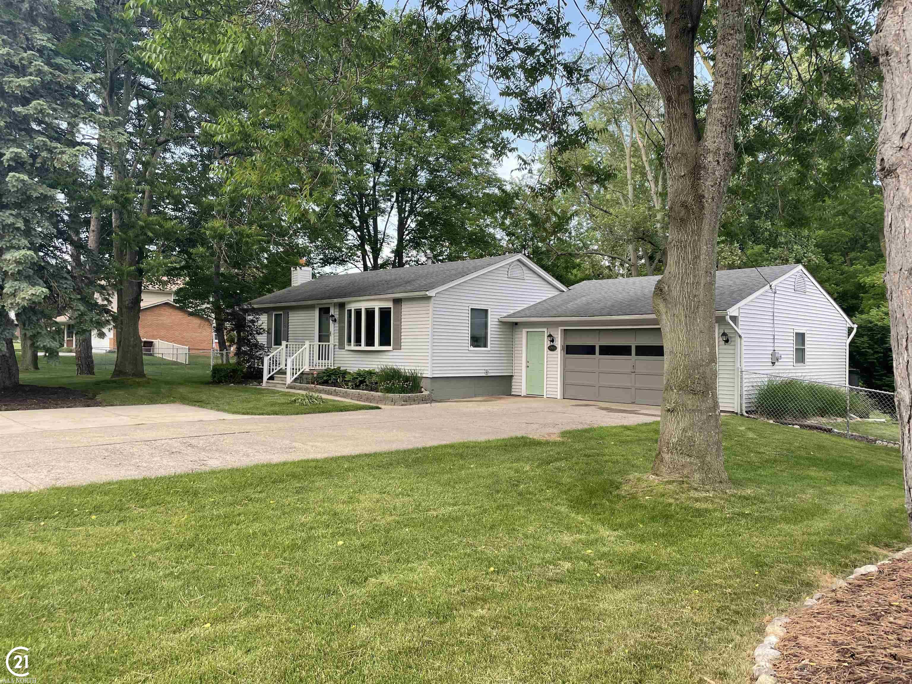 57970 Mound Road Washington, MI 48094 - Photo 2 of 41