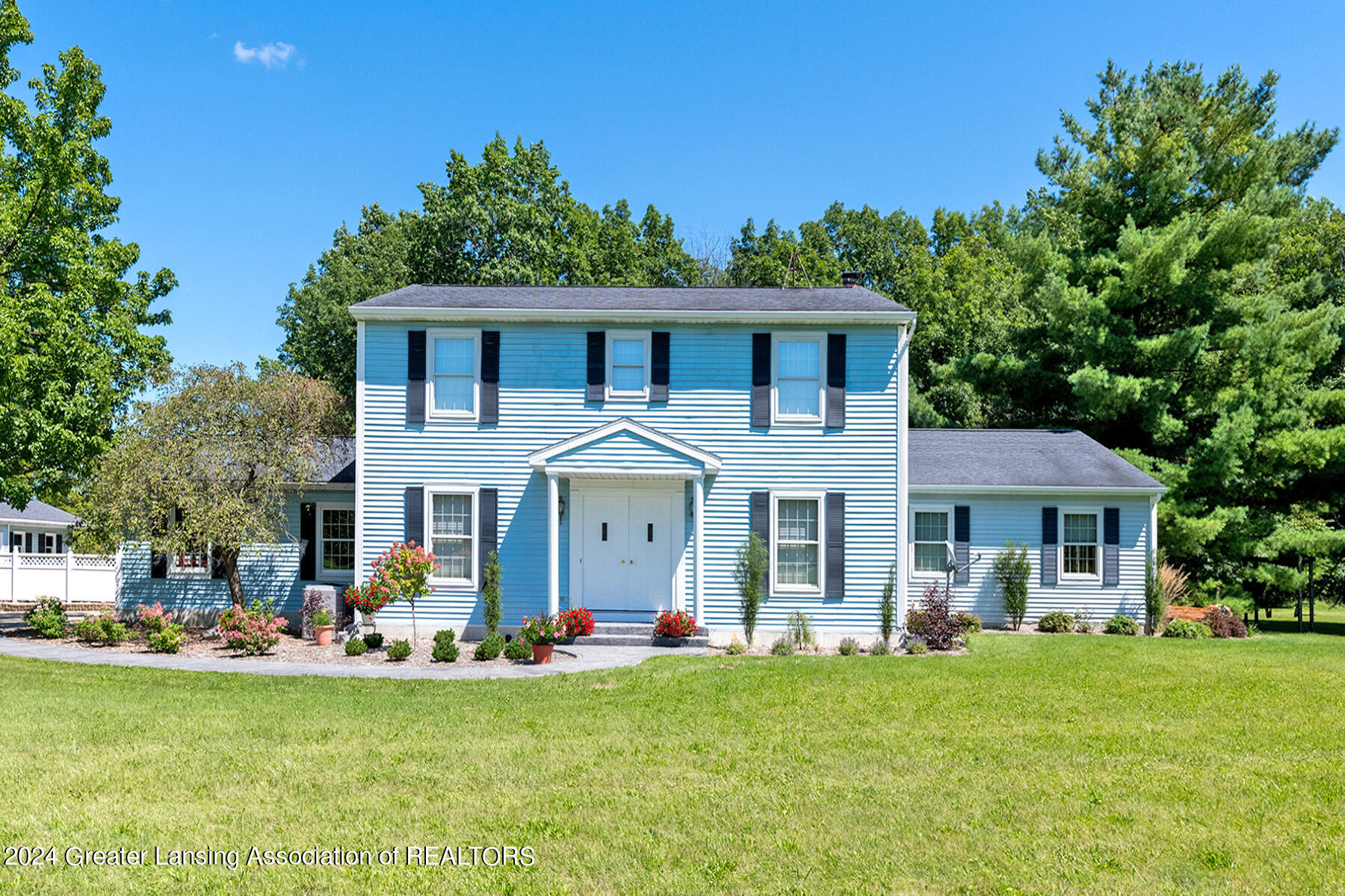 4830 Zimmer Road Williamston, MI 48895 - Photo 2 of 59 _DSC3984