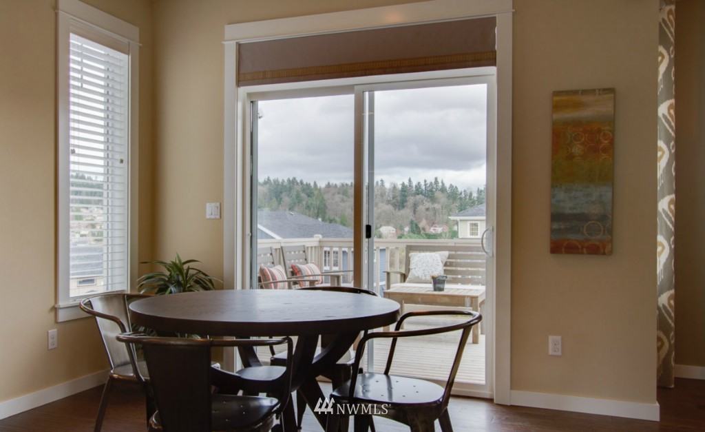 14515 97th Avenue Northeast Bothell, WA 98011 - Photo 8 of 10 Gallery Image 8
