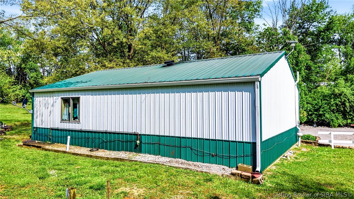 2608 North Newton Stewart Road Eckerty, IN 47116 - Photo 3 of 48
