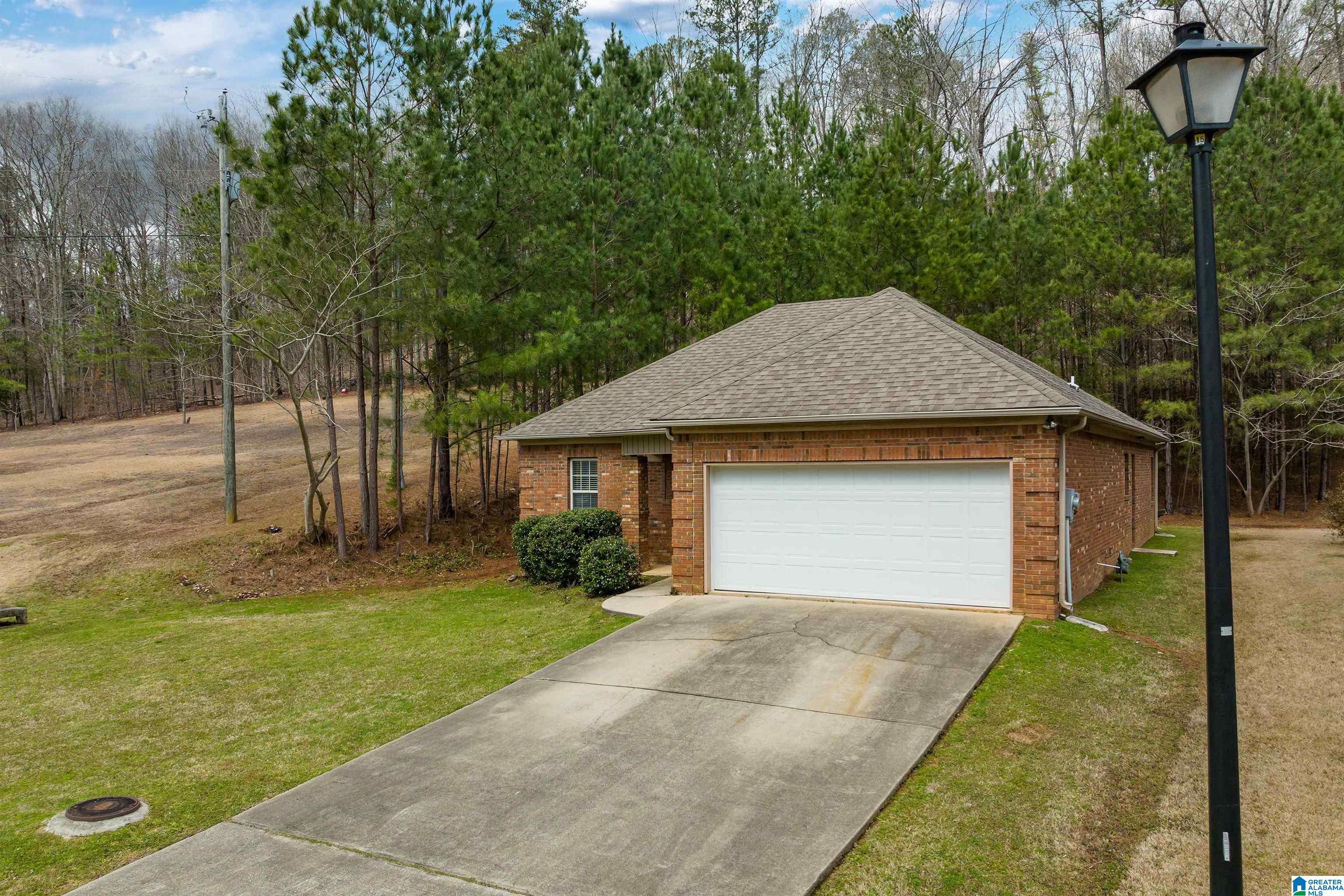 6734 Heaton Manor Pinson, AL 35126 - Photo 3 of 29