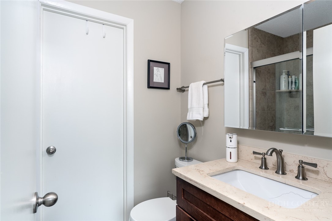 151 Knob Road, Unit 9 Blowing Rock, NC 28605 - Photo 28 of 48 Gallery Image 28