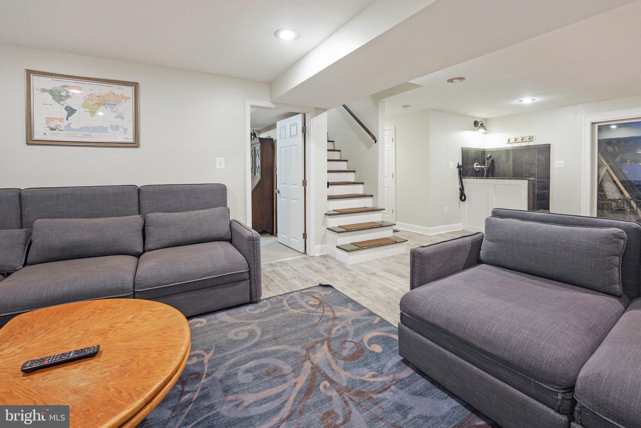 7409 Lake Drive Manassas, VA 20111 - Photo 27 of 51