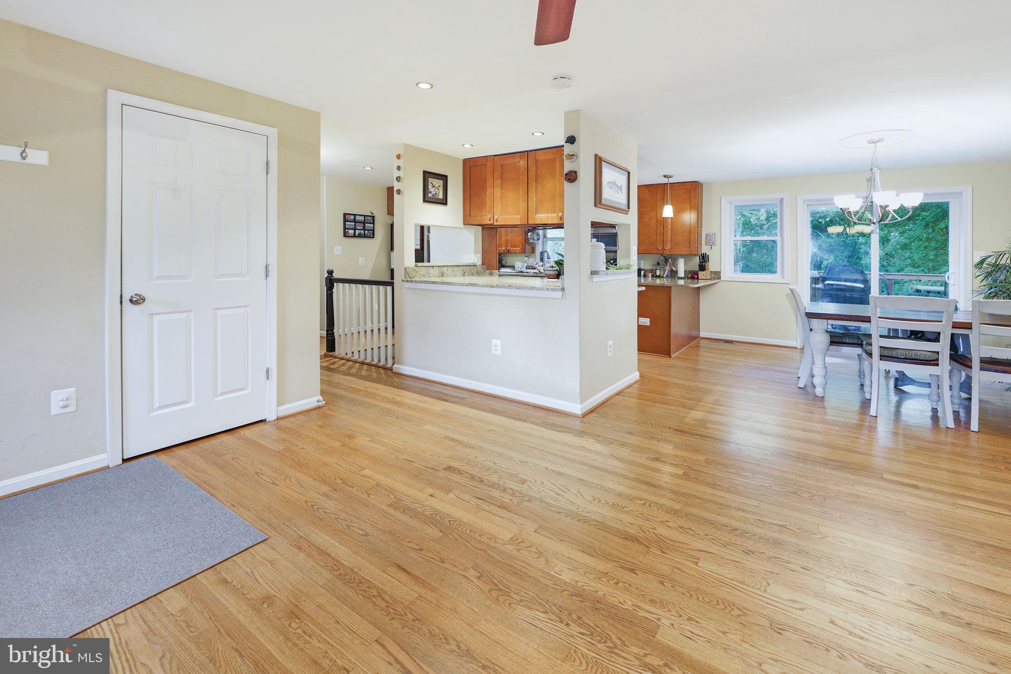 7409 Lake Drive Manassas, VA 20111 - Photo 38 of 51
